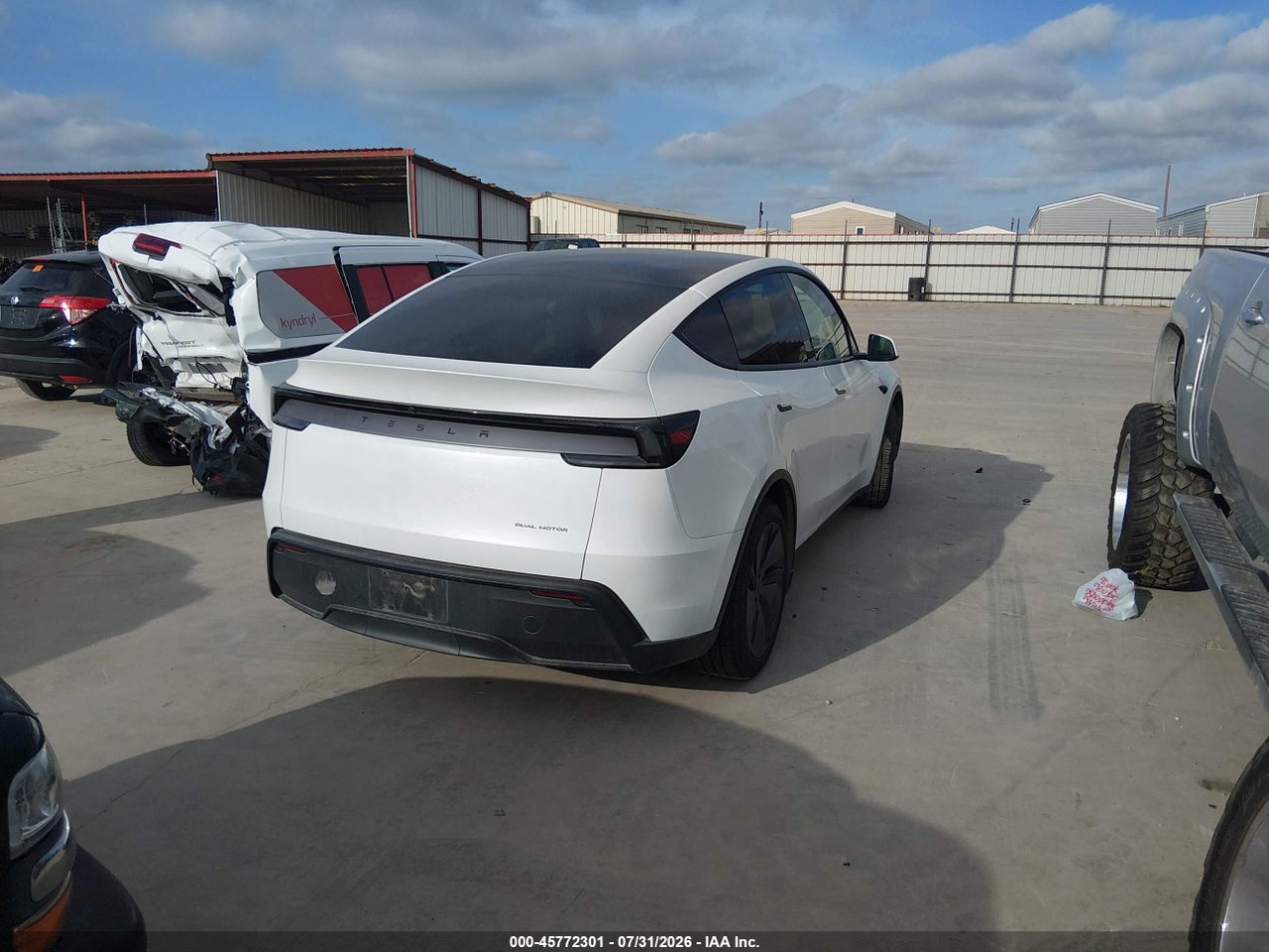 2026 TESLA MODEL Y · 4/11