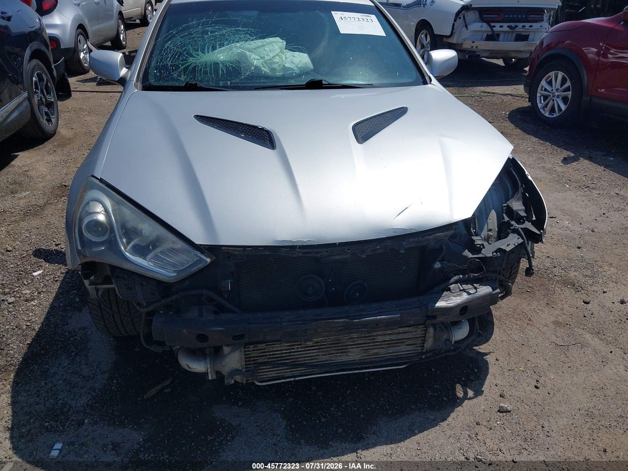 2013 HYUNDAI GENESIS 2.0T · 6/11