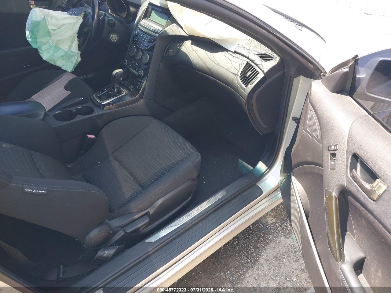 2013 HYUNDAI GENESIS 2.0T · 5/11