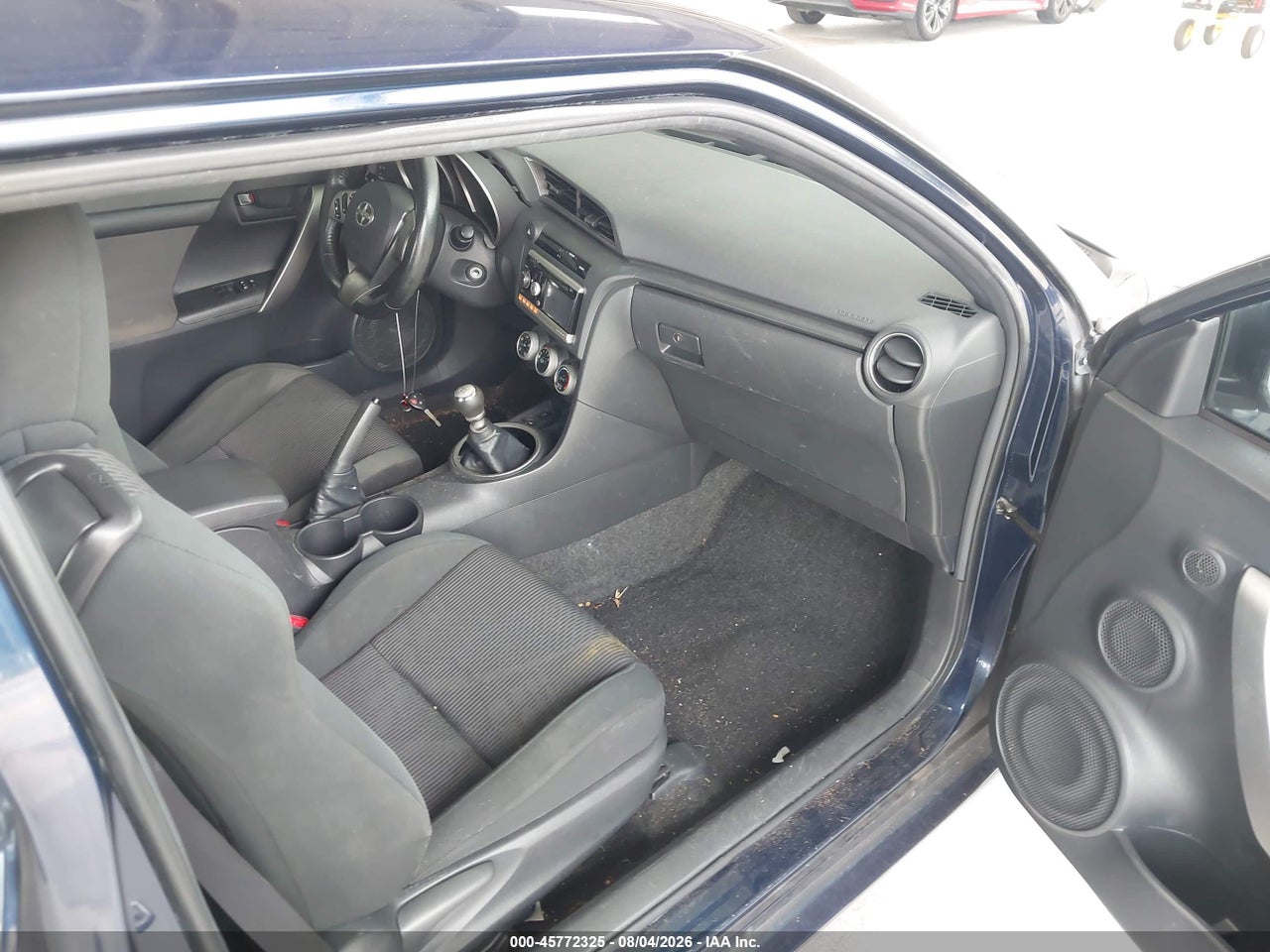 2011 SCION TC · 5/11