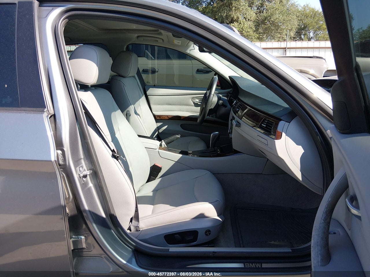 2011 BMW 328I · 5/11