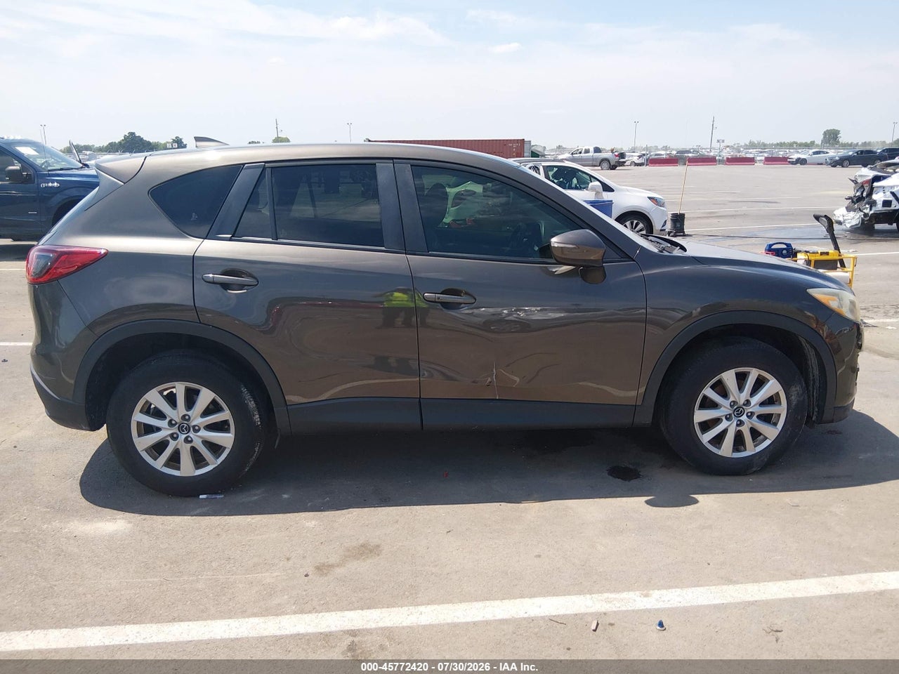 2016 MAZDA CX-5 TOURING · 6/10