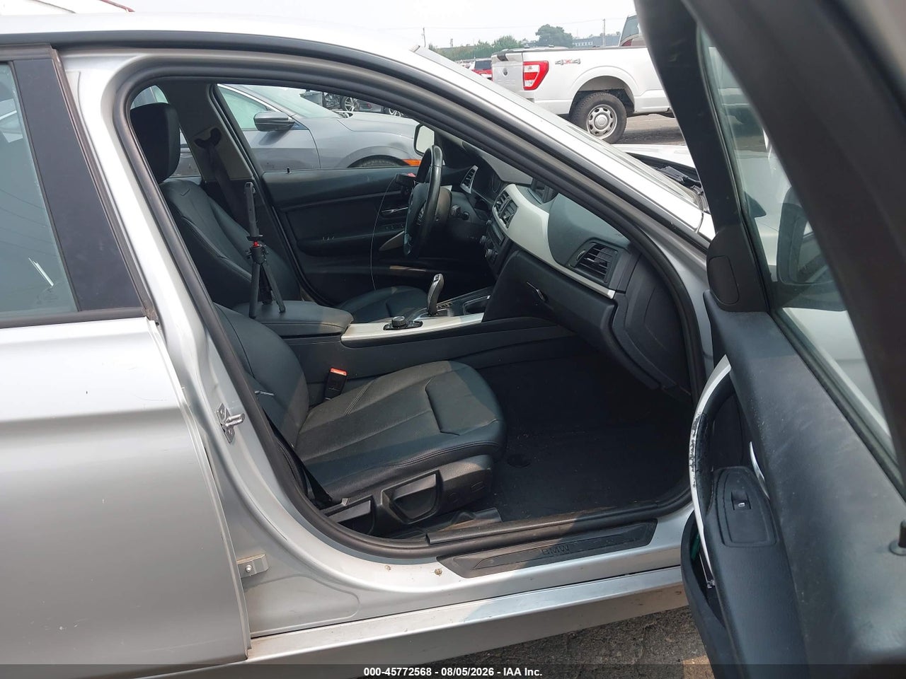 2013 BMW 320I · 5/11