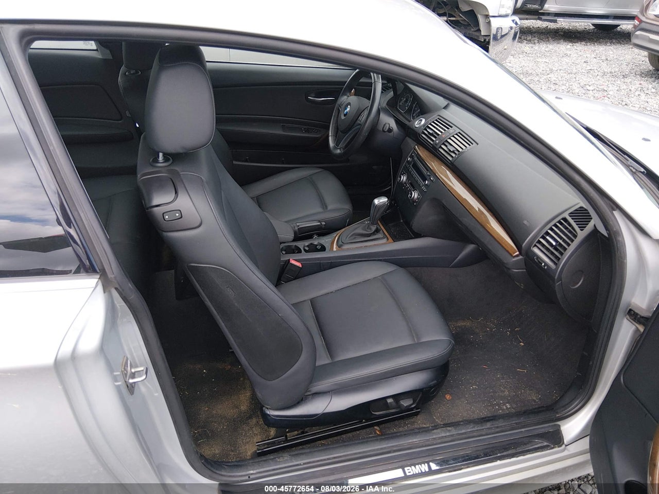 2011 BMW 128I · 5/11