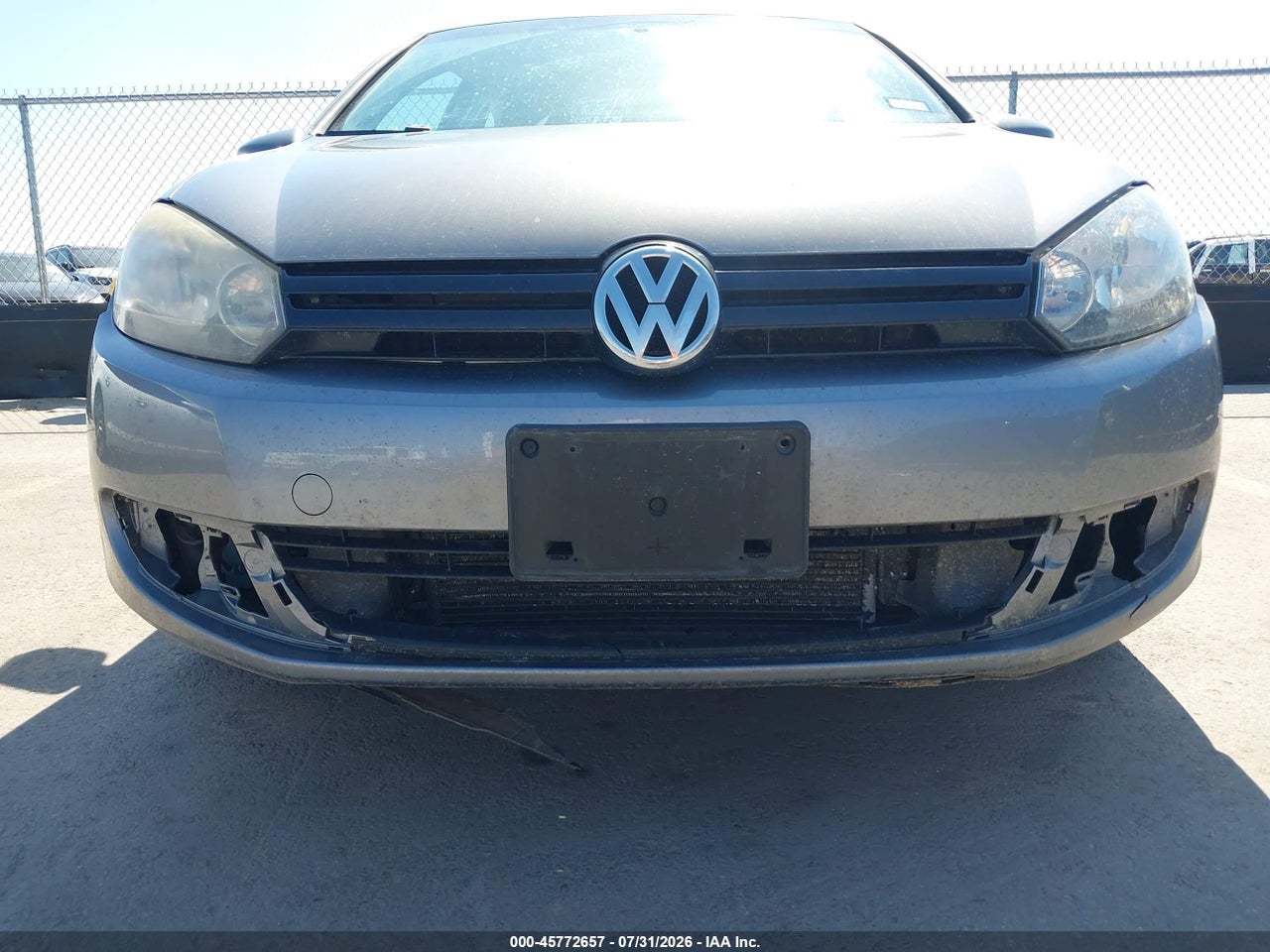 2010 VOLKSWAGEN GOLF 2-DOOR · 6/11