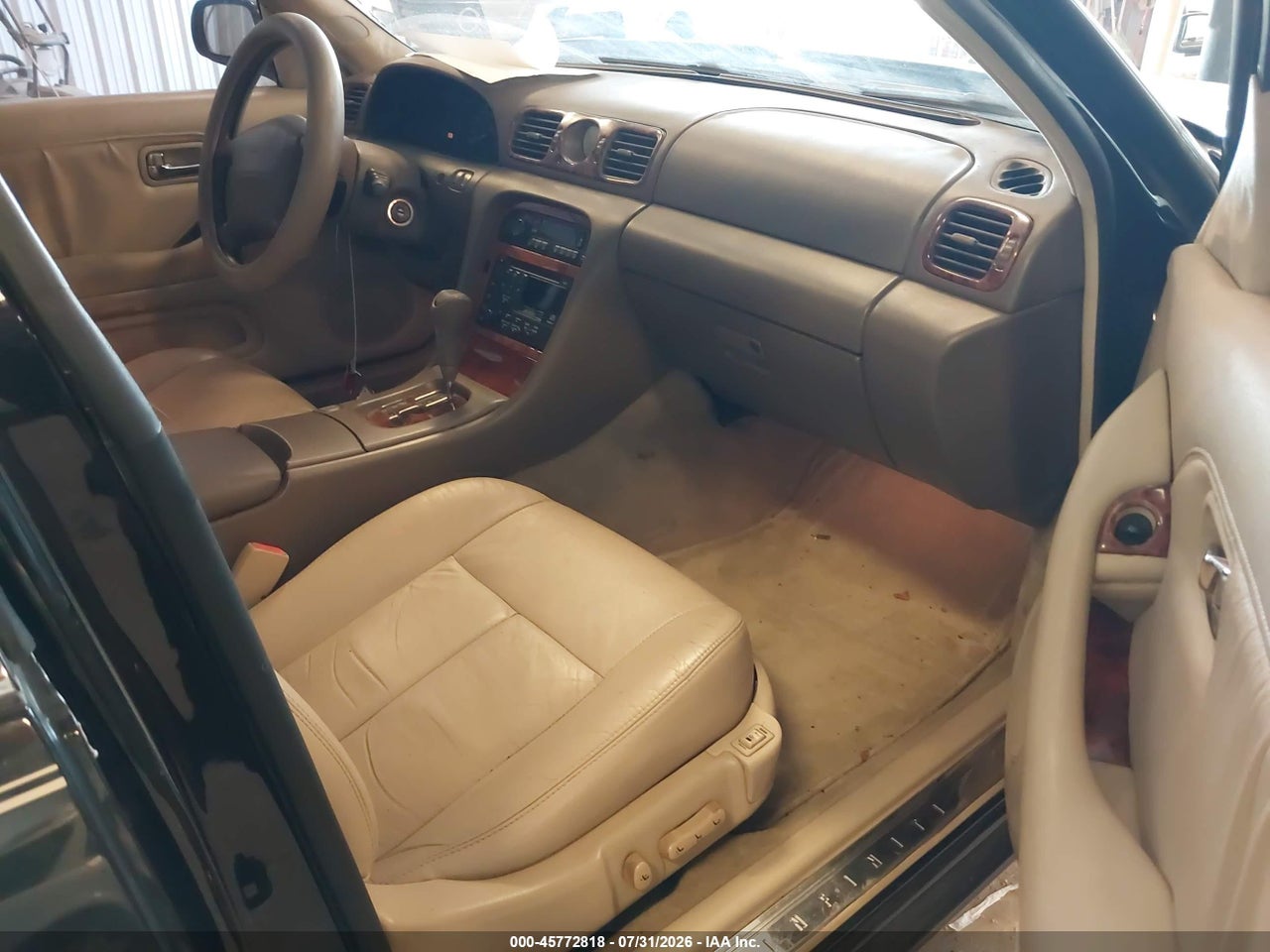 1996 INFINITI J30 · 5/11