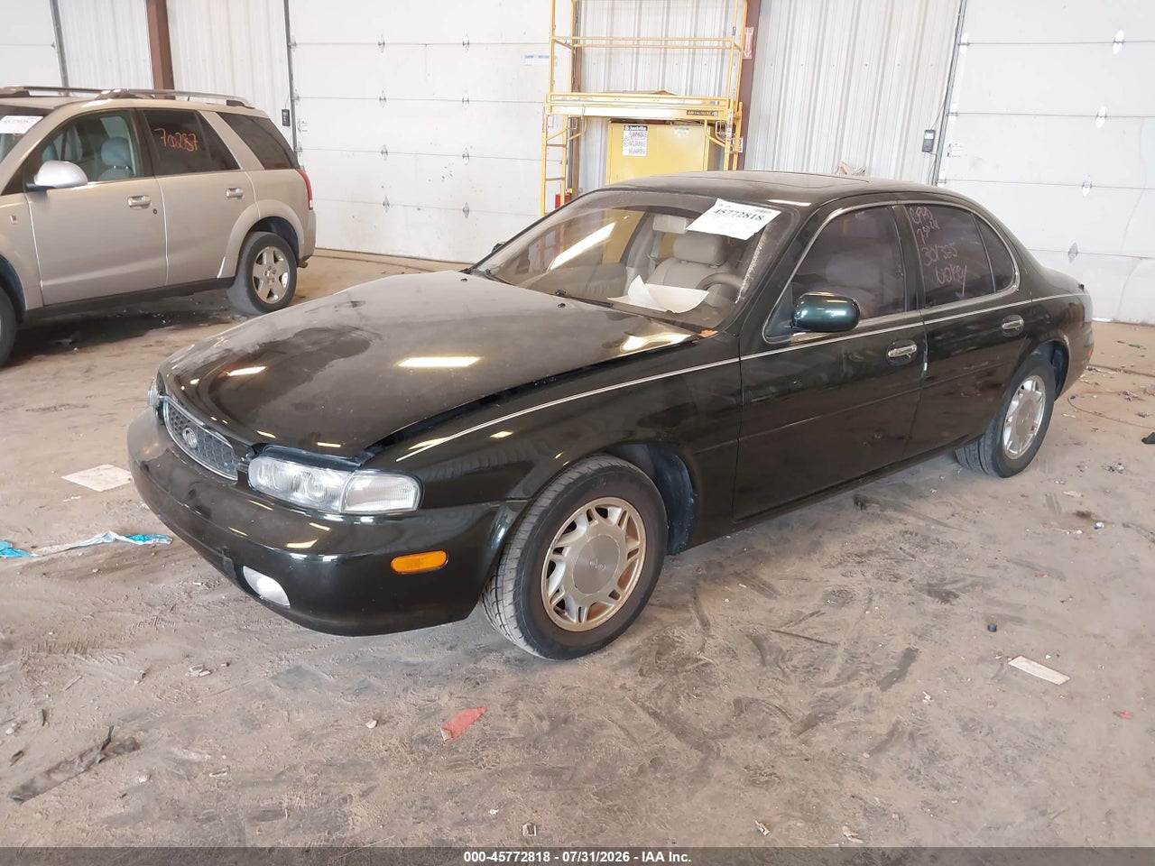 1996 INFINITI J30 · 2/11