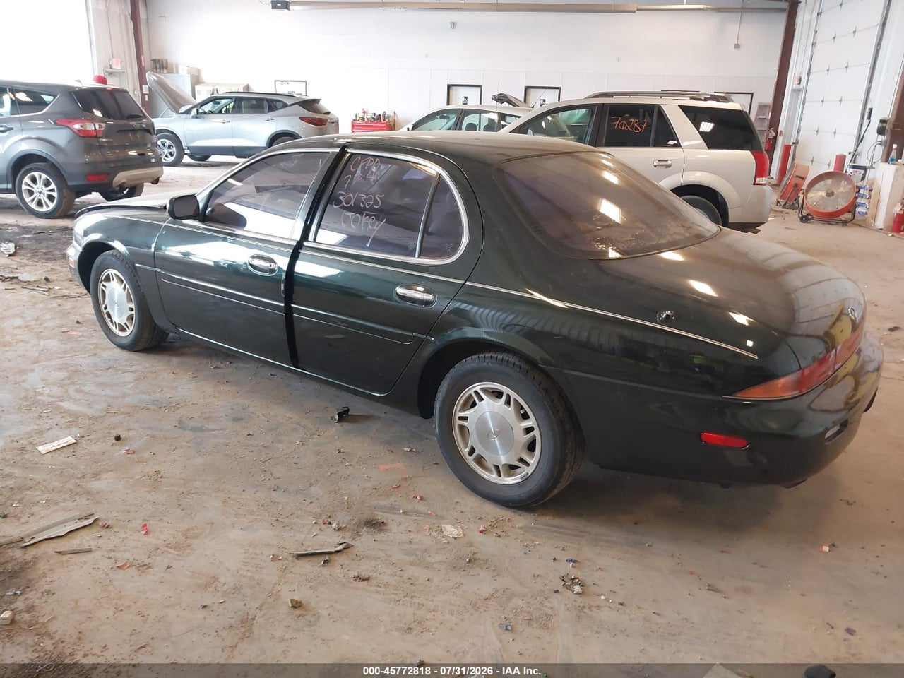 1996 INFINITI J30 · 3/11