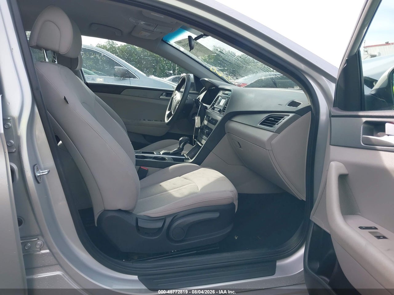 5NPE24AF6HH****** · 2017 HYUNDAI SONATA   · 5/11