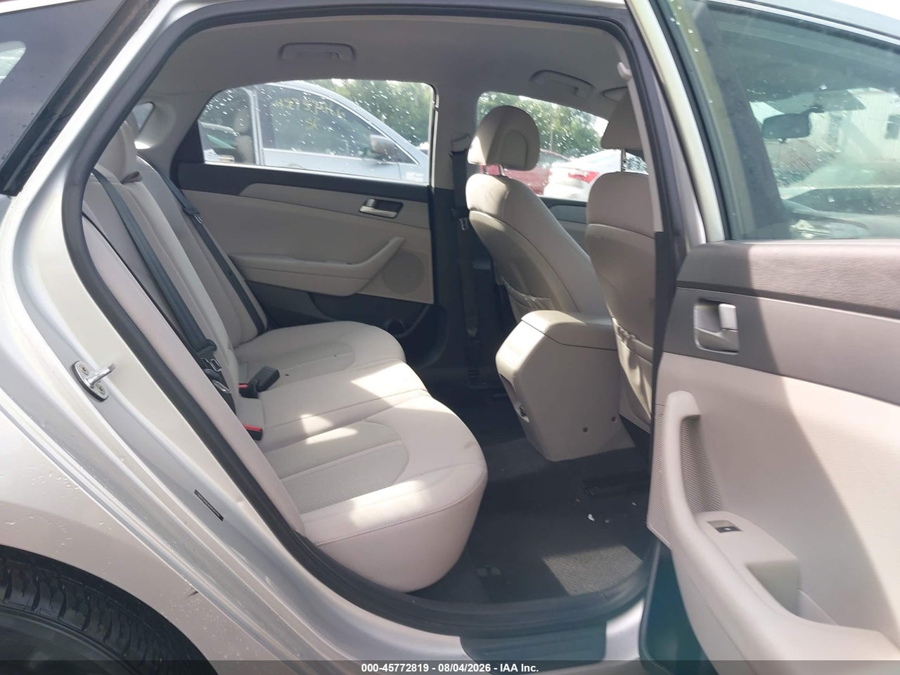 5NPE24AF6HH****** · 2017 HYUNDAI SONATA   · 8/11