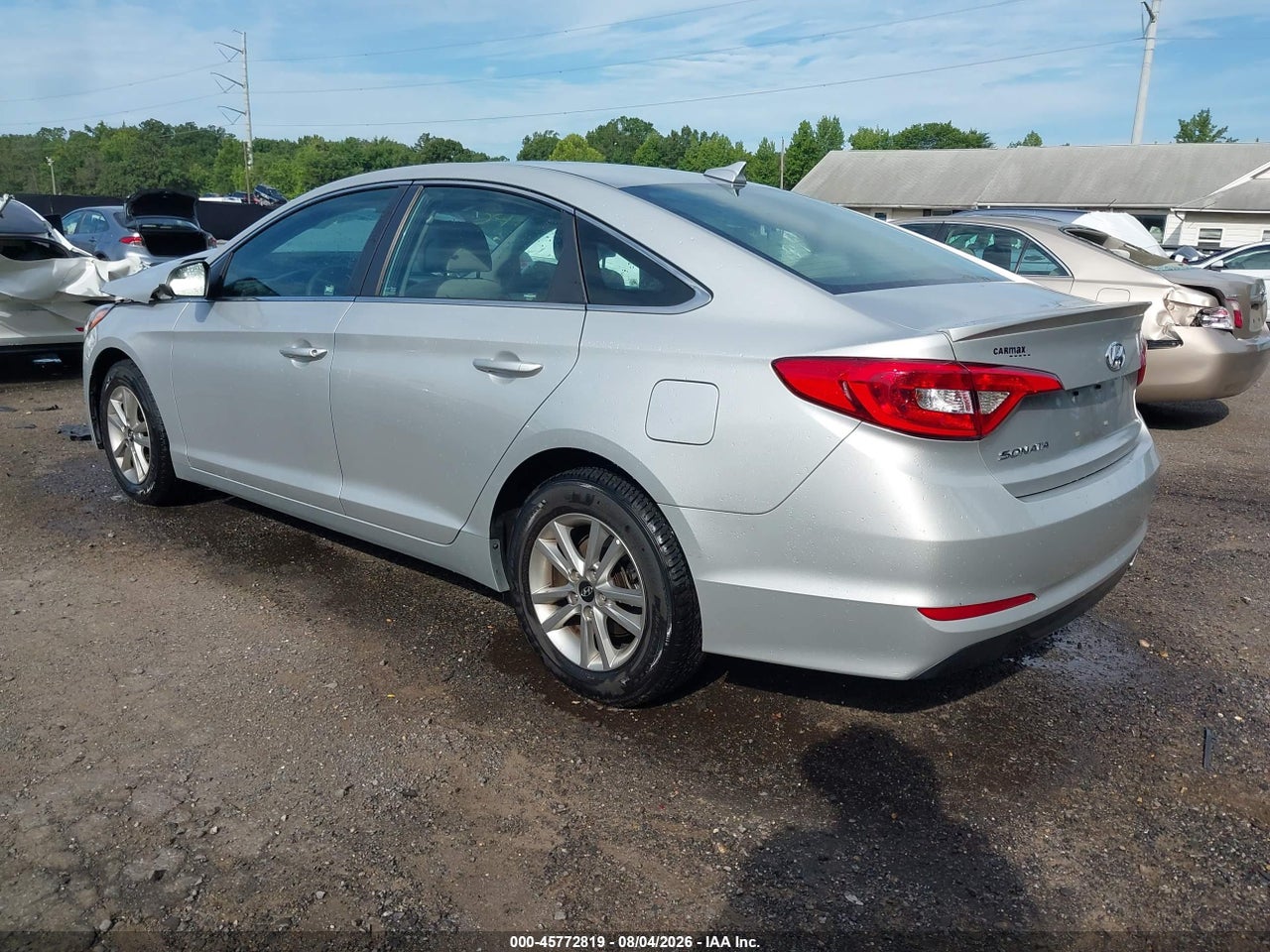 5NPE24AF6HH****** · 2017 HYUNDAI SONATA   · 3/11