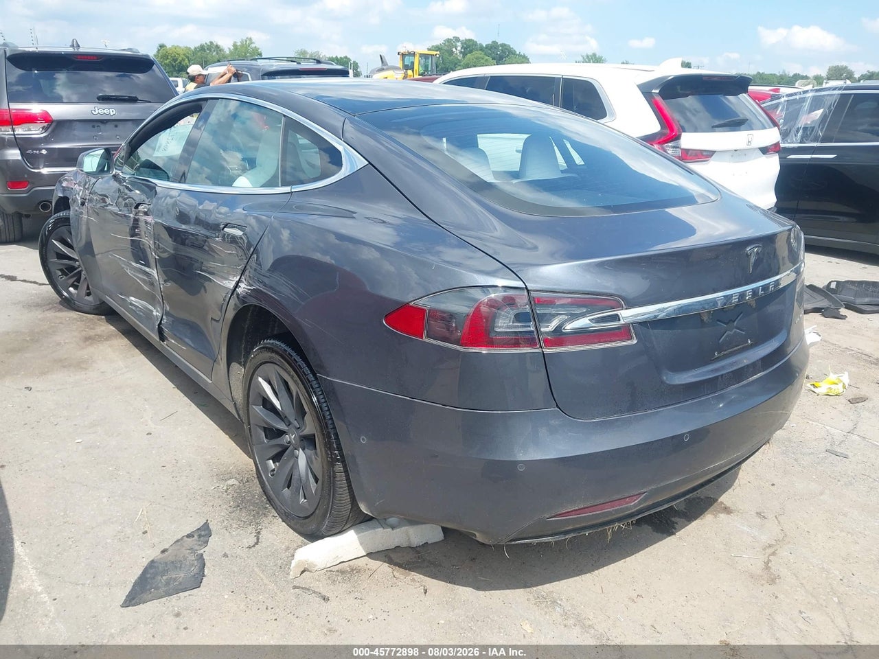 2019 TESLA MODEL S   · 3/11