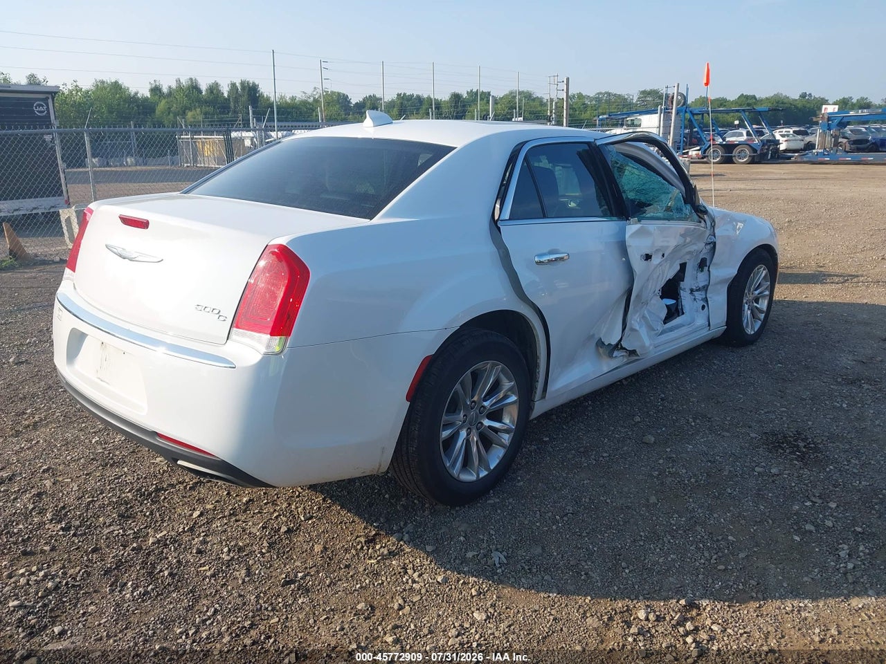 2C3CCAEG4GH****** · 2016 CHRYSLER 300C · 4/11