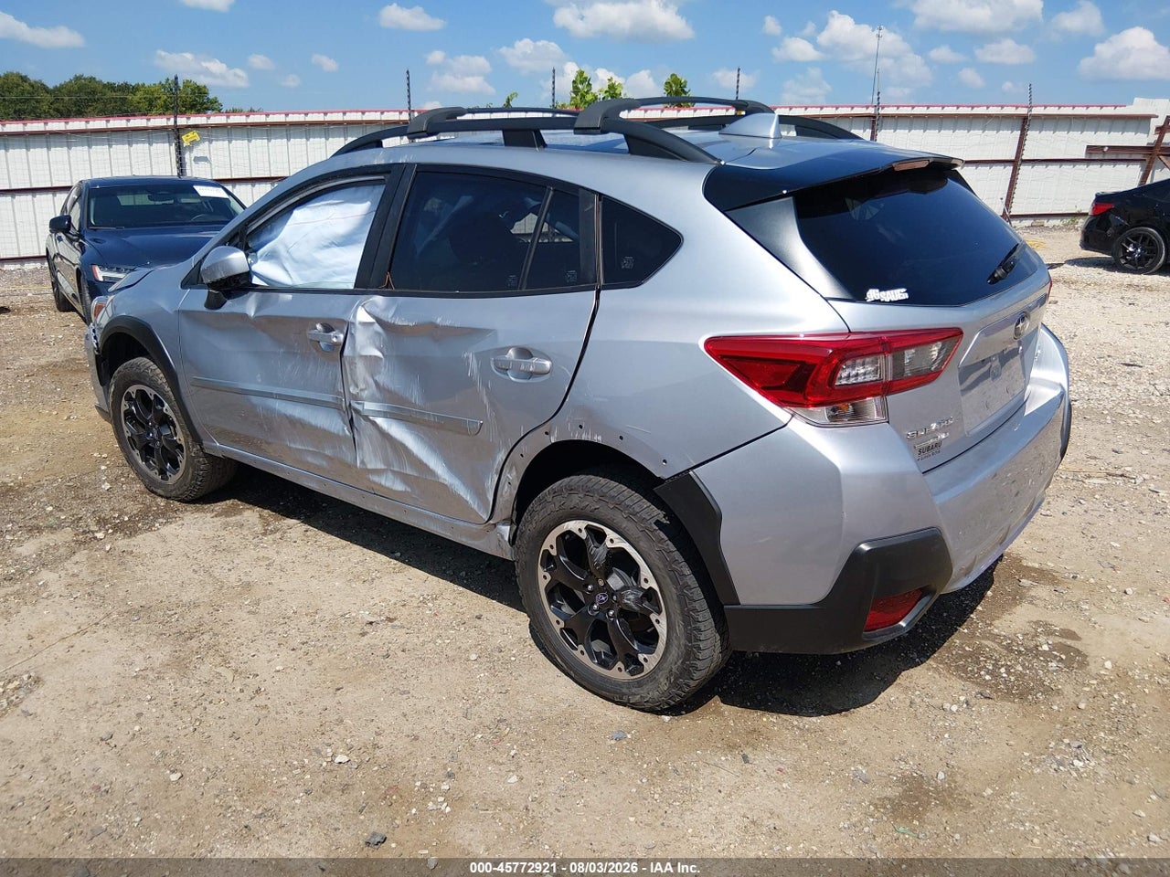 2023 SUBARU CROSSTREK PREMIUM · 3/11