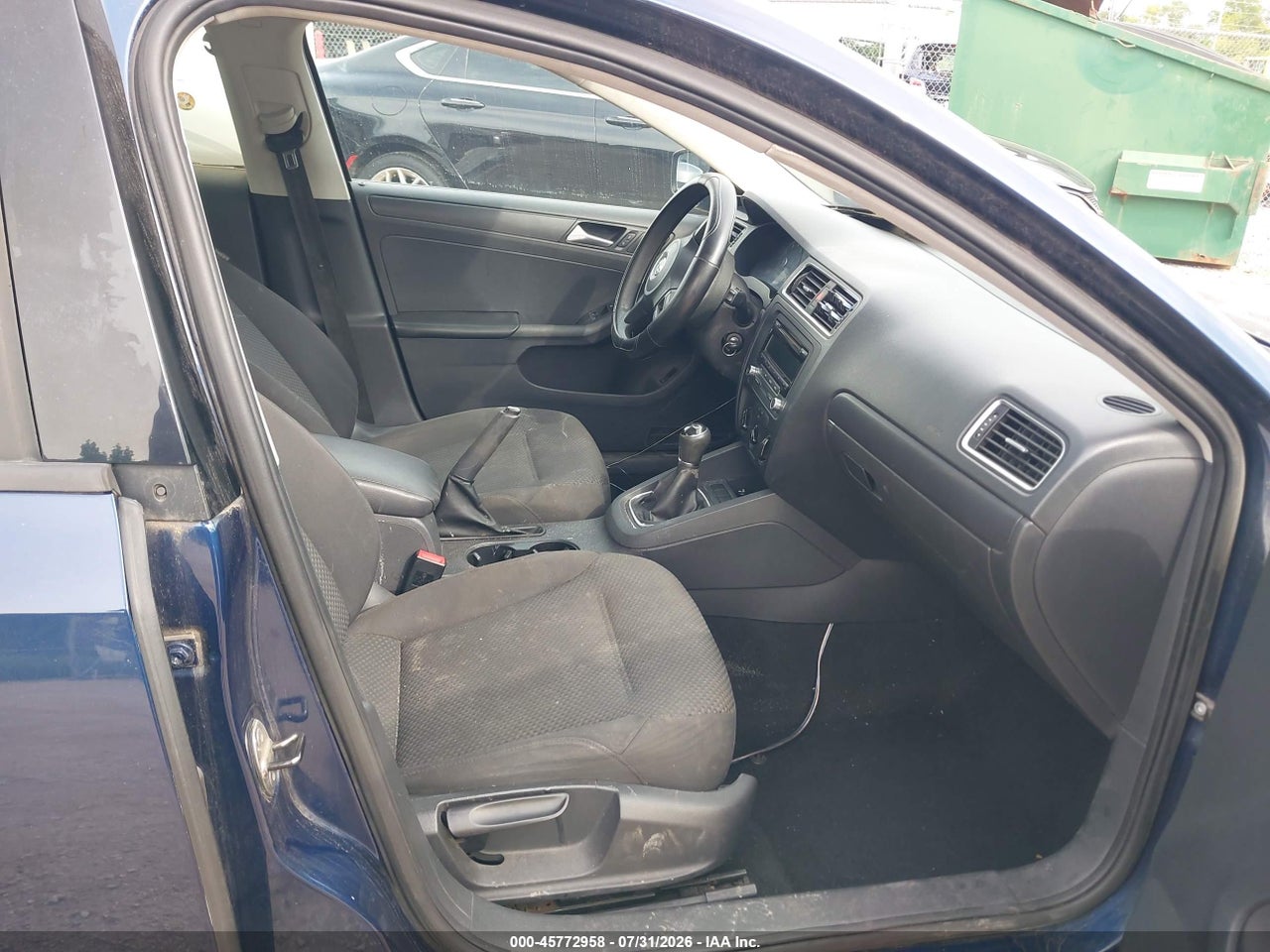 2013 VOLKSWAGEN JETTA 2.0L S · 5/11