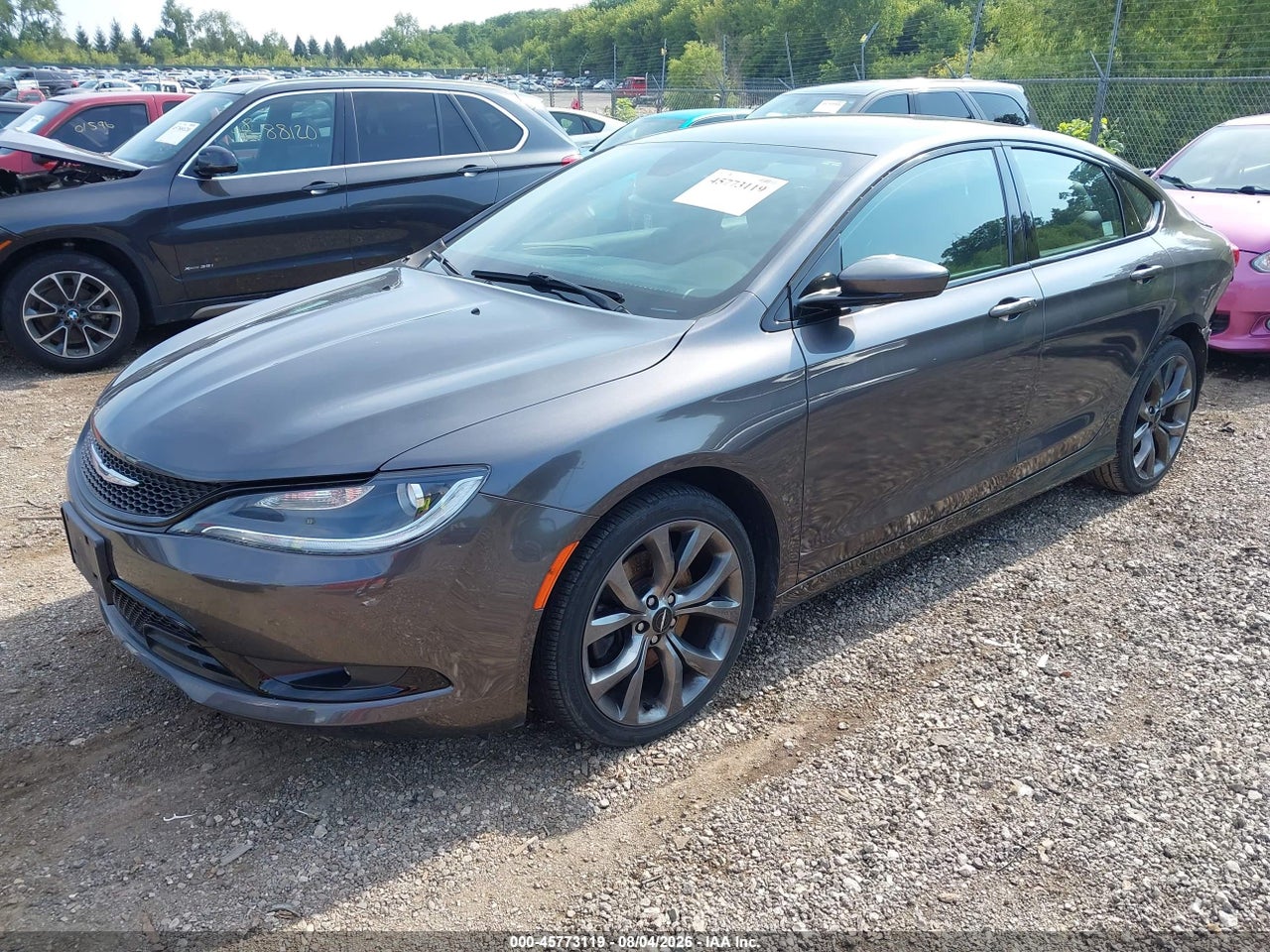 2015 CHRYSLER 200 S · 2/11