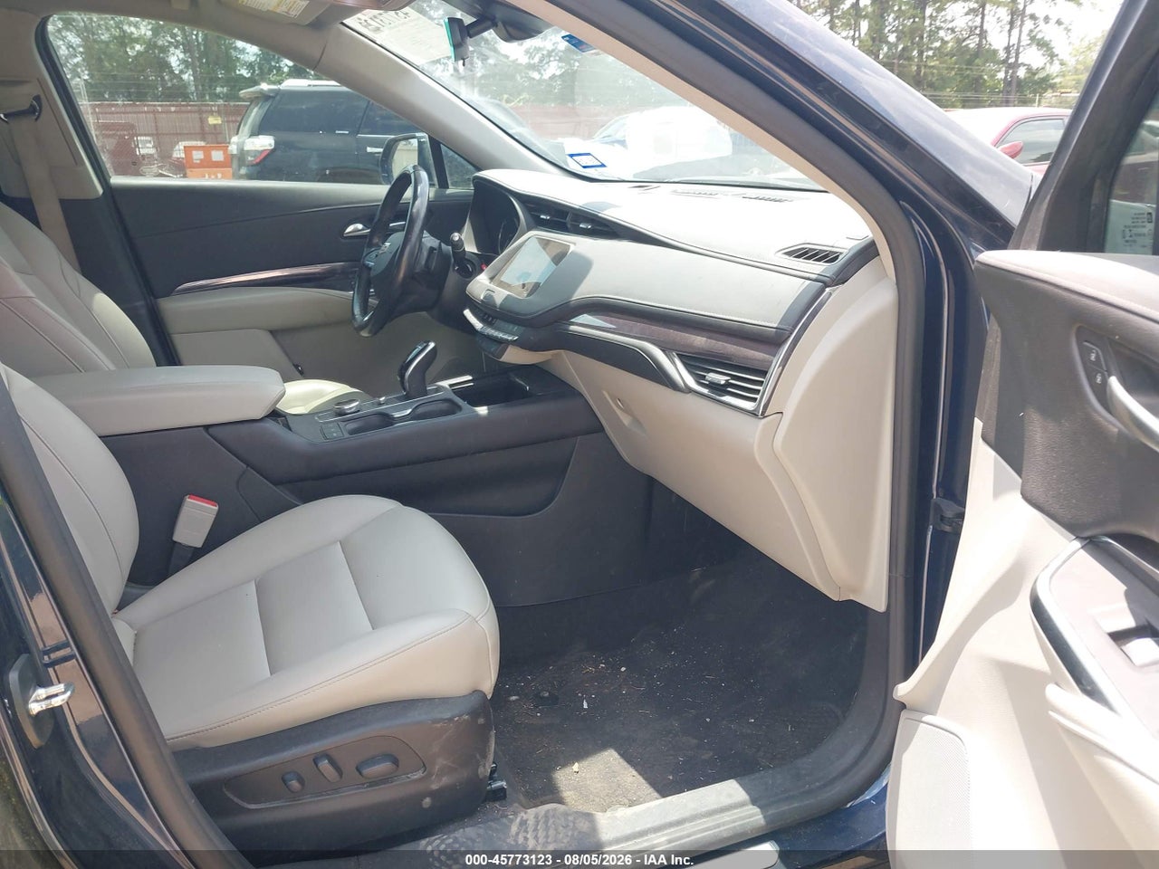 2021 CADILLAC XT4 FWD LUXURY · 5/11