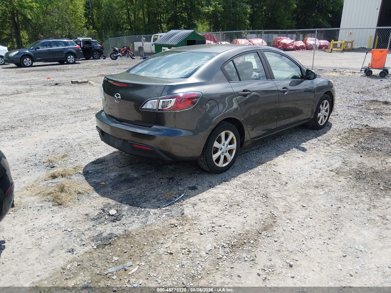 2011 MAZDA MAZDA3 I TOURING · 4/11