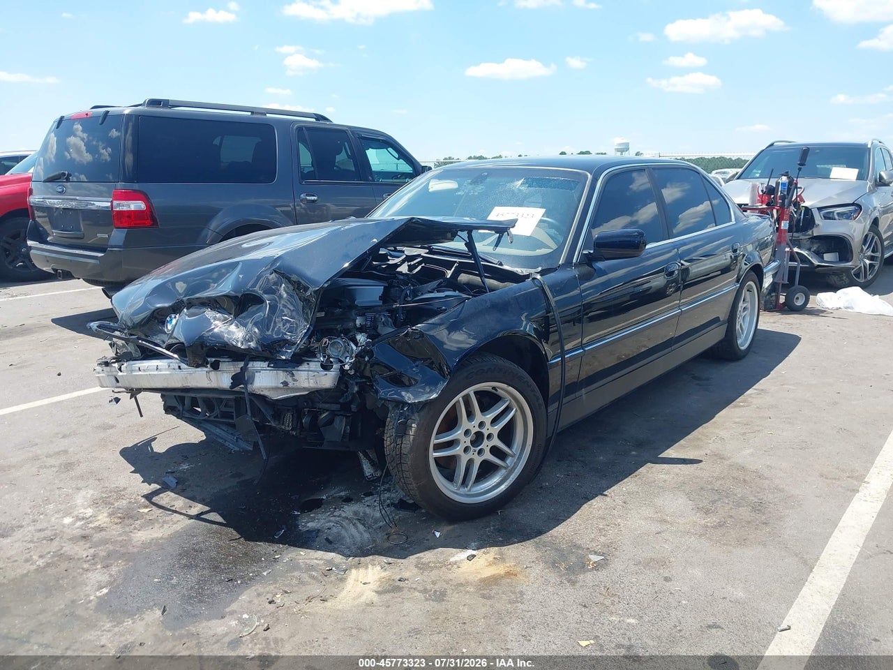 2000 BMW 740IL · 2/11