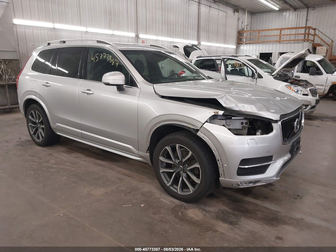 YV4A22PKXK1****** · 2019 VOLVO XC90 T6 MOMENTUM