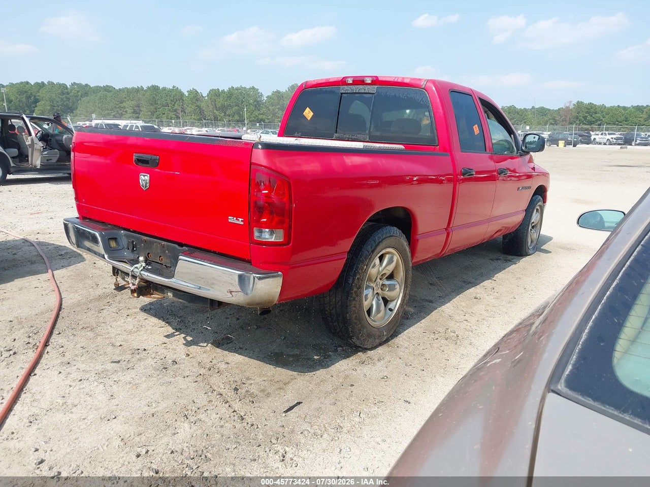 2005 DODGE RAM 1500 SLT/LARAMIE · 4/10