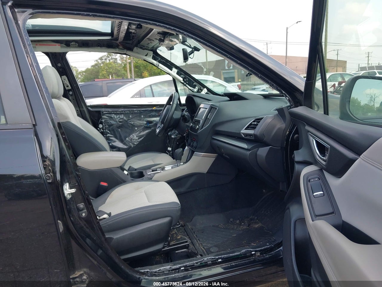 2020 SUBARU FORESTER PREMIUM · 5/11