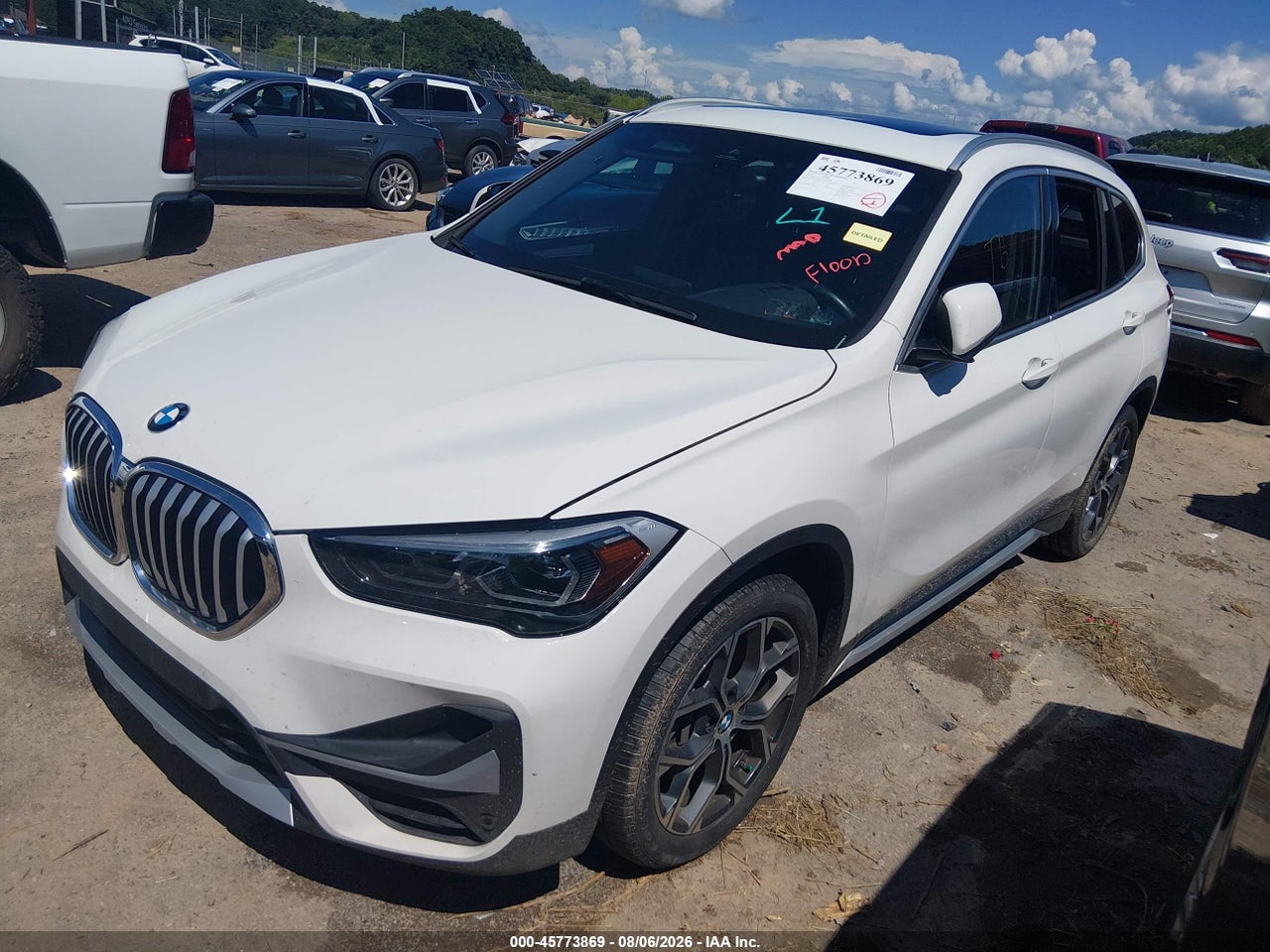 WBXJG9C0XN5****** · 2022 BMW X1 XDRIVE28I · 2/11
