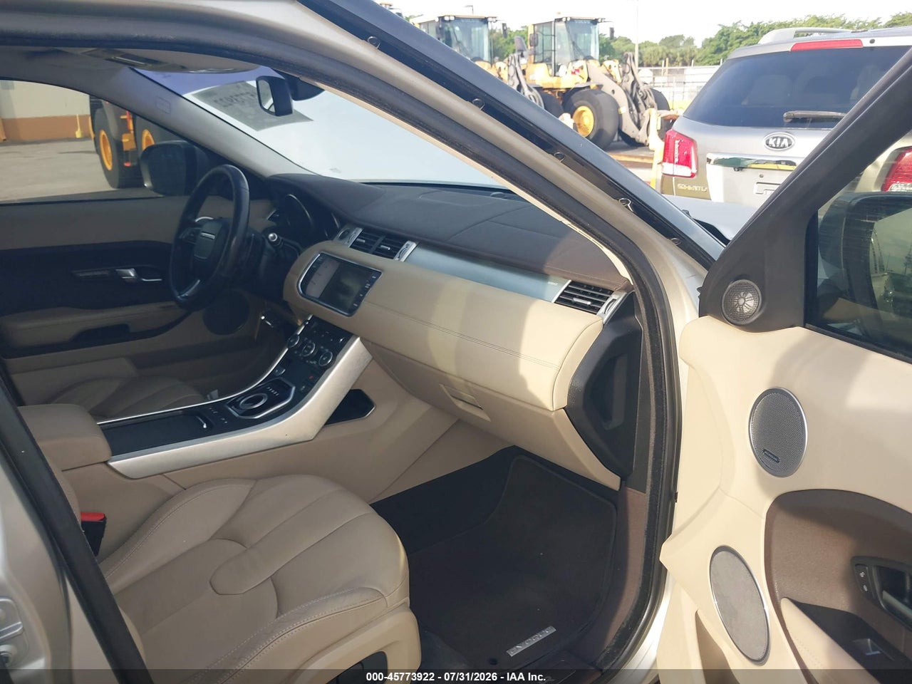 2012 LAND ROVER RANGE ROVER EVOQUE PURE PLUS · 5/11