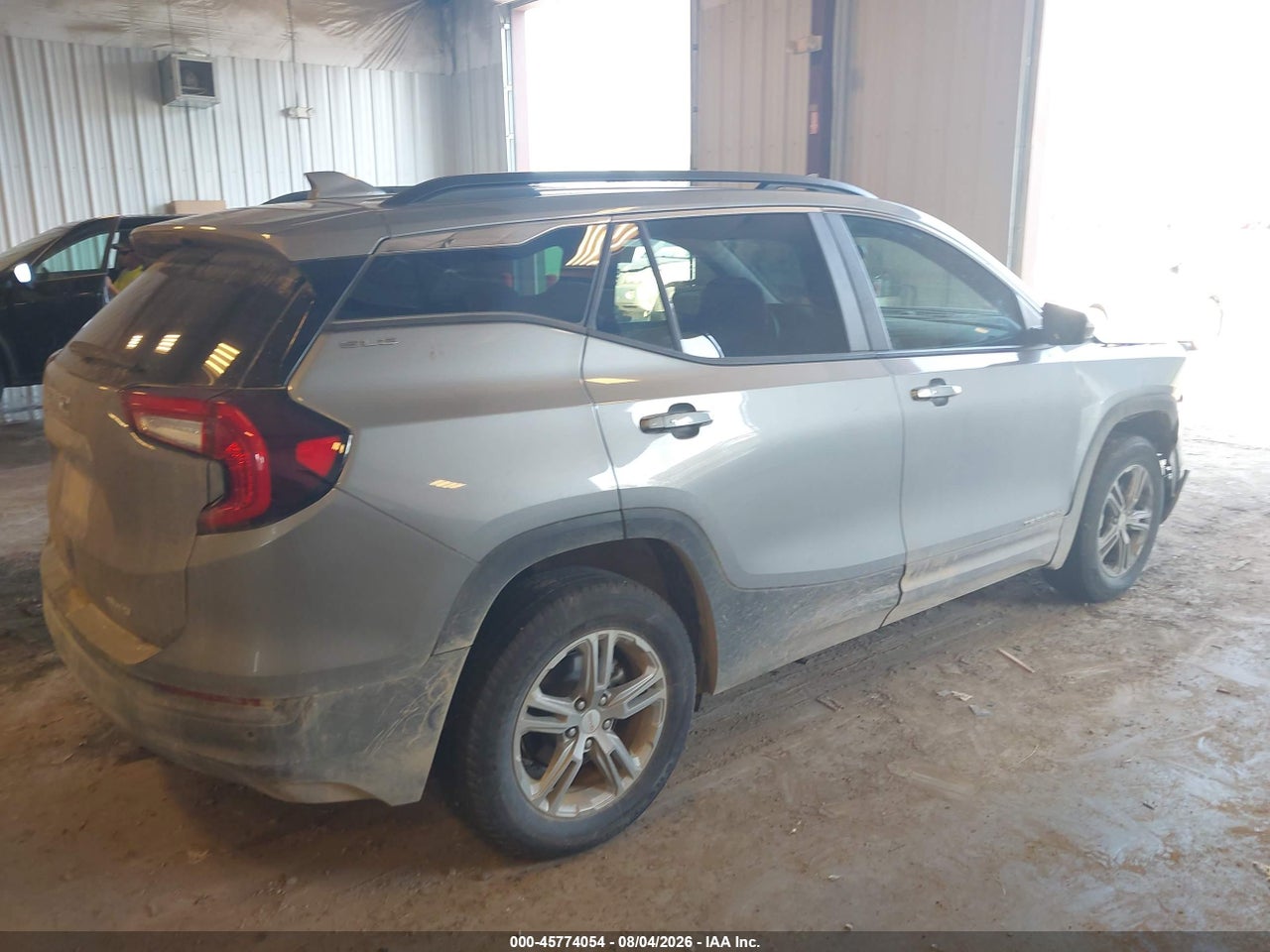 2023 GMC TERRAIN AWD SLE · 4/11