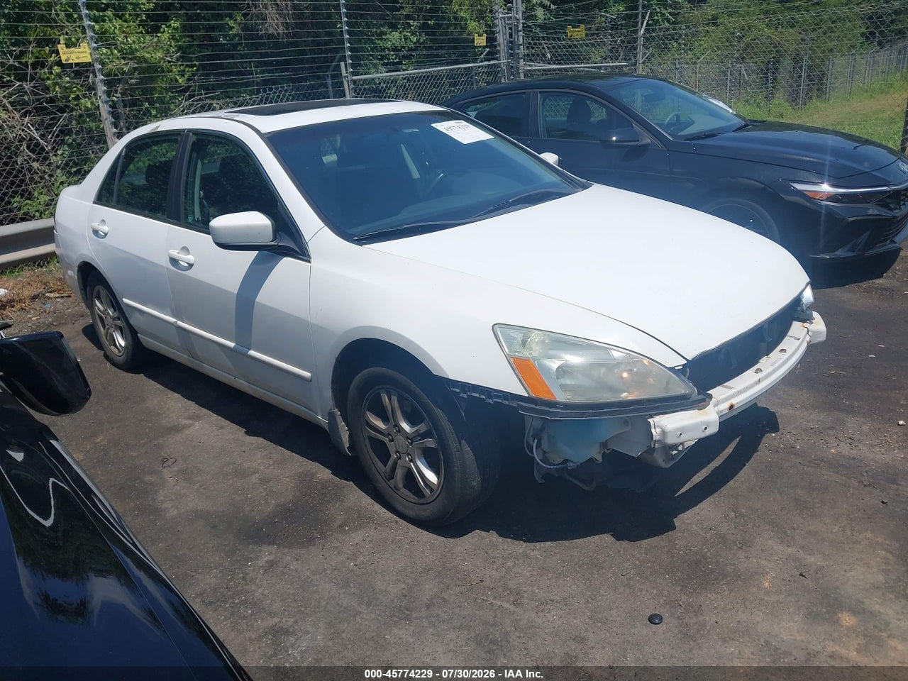 1HGCM567X7A****** · 2007 HONDA ACCORD 2.4 EX