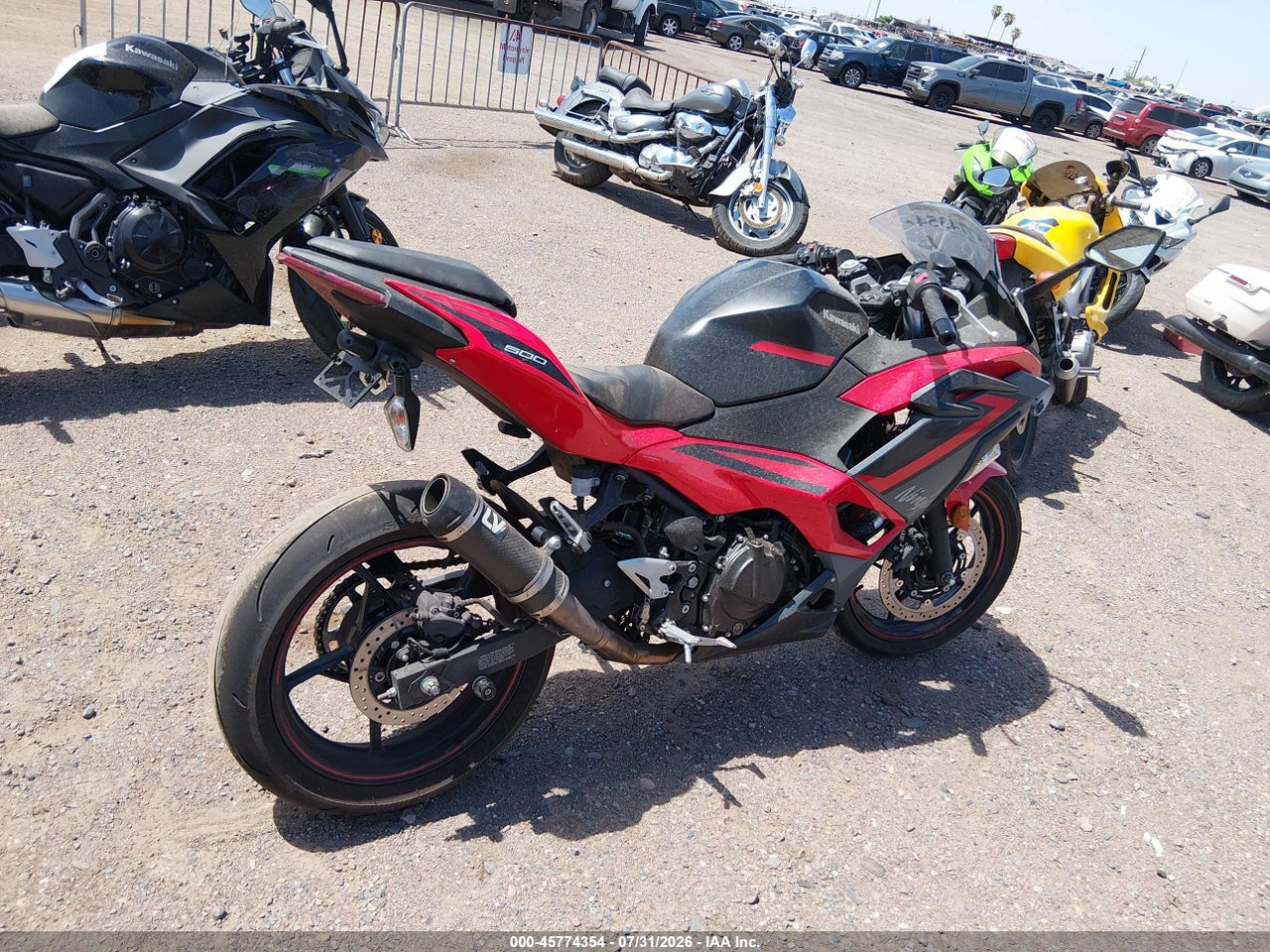 2025 KAWASAKI EX500 · 4/11
