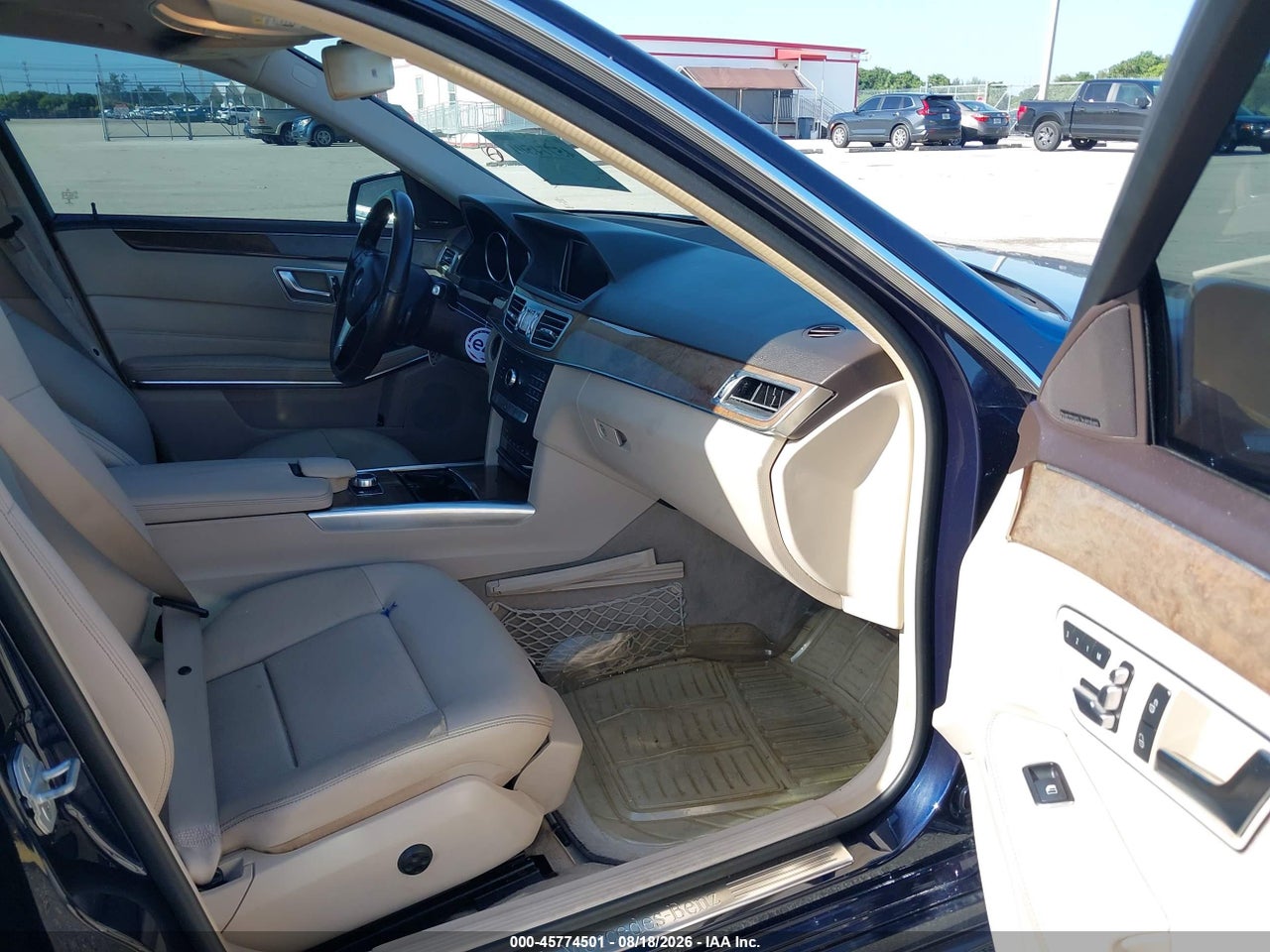 2016 MERCEDES-BENZ E 350 · 5/11