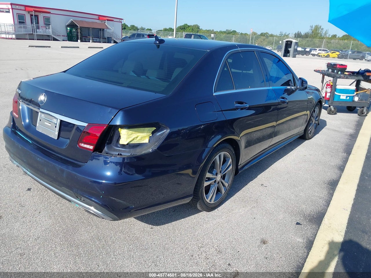 2016 MERCEDES-BENZ E 350 · 4/11