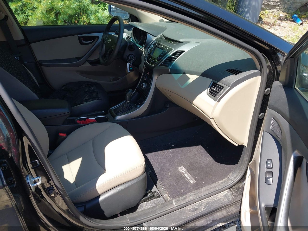 2016 HYUNDAI ELANTRA SE · 5/11