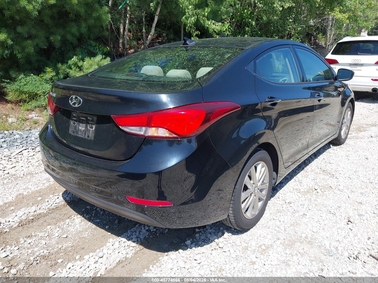 2016 HYUNDAI ELANTRA SE · 4/11