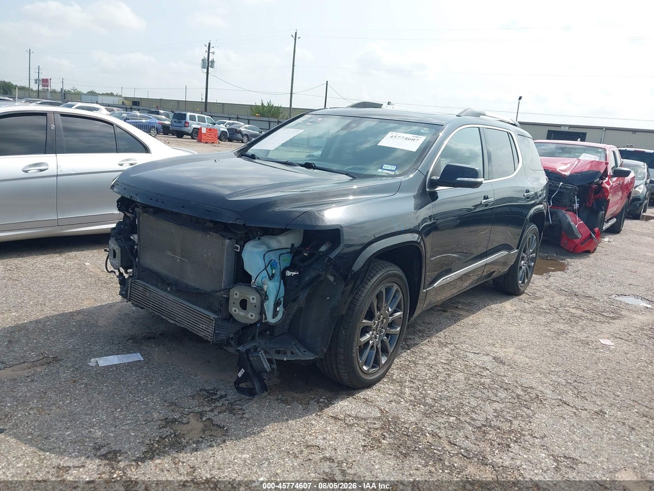 2022 GMC ACADIA FWD DENALI · 2/11