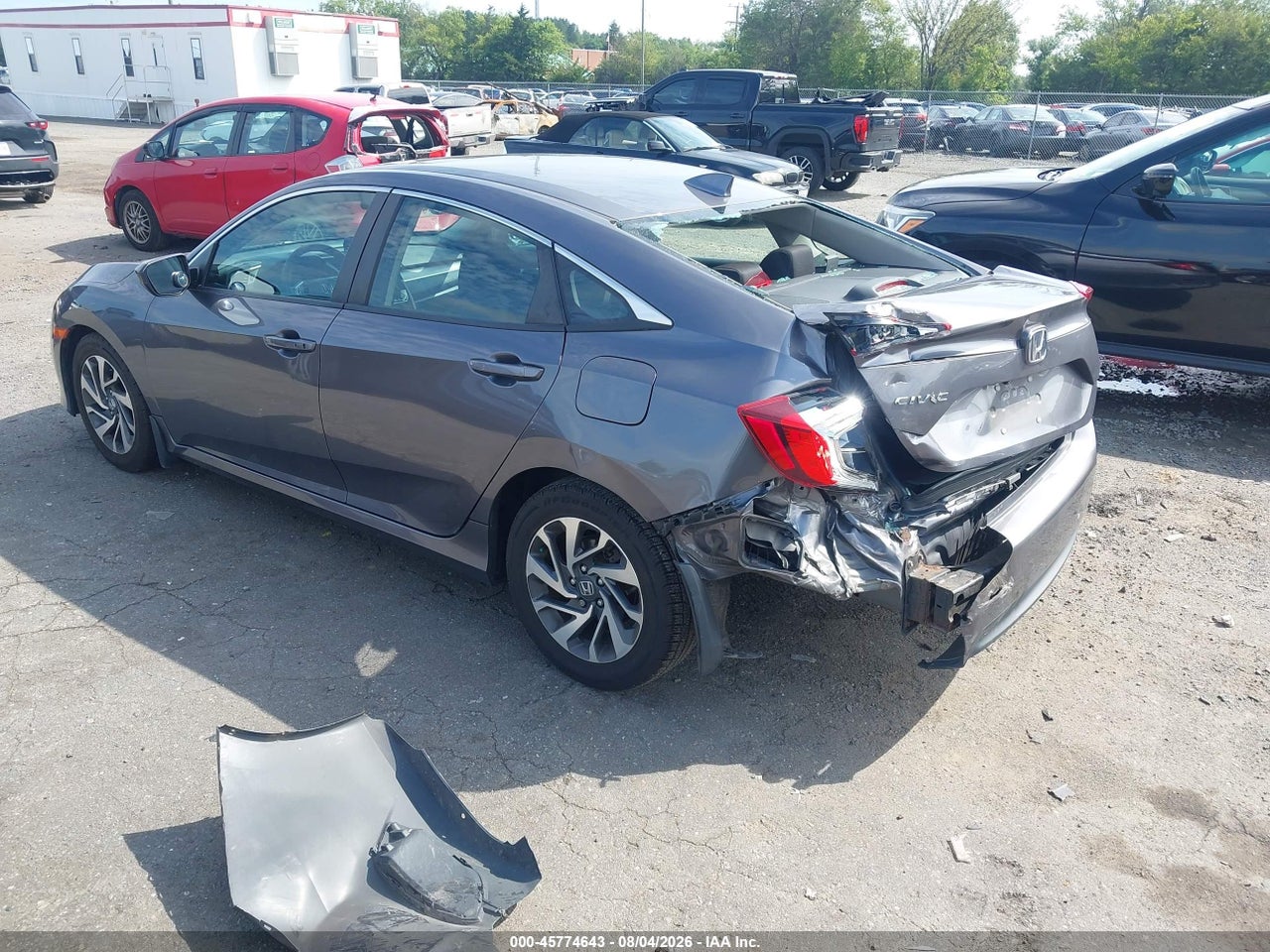 19XFC2F88HE****** · 2017 HONDA CIVIC EX · 3/11