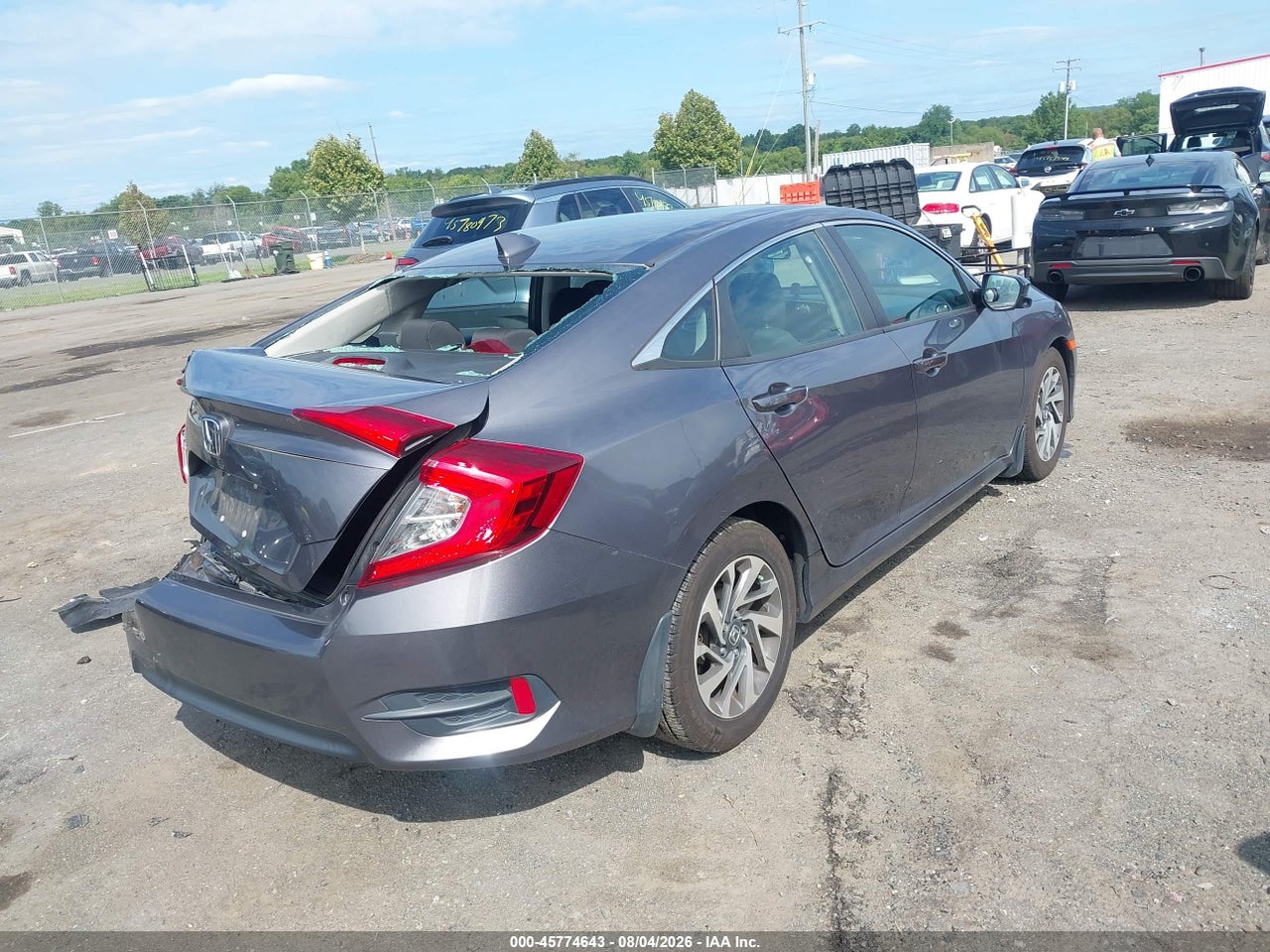 19XFC2F88HE****** · 2017 HONDA CIVIC EX · 4/11