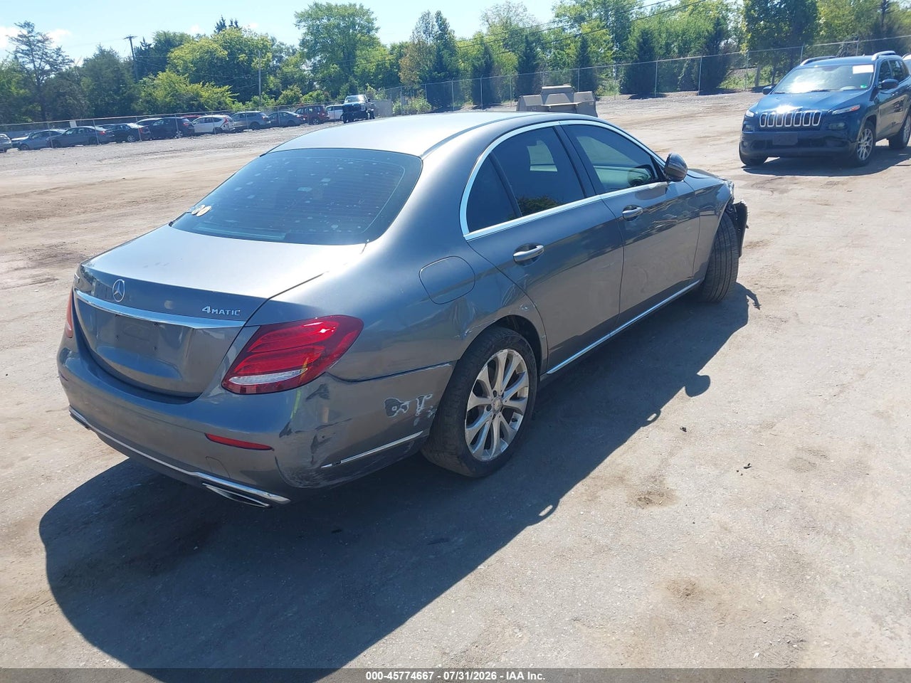 2017 MERCEDES-BENZ E 300 4MATIC · 4/11