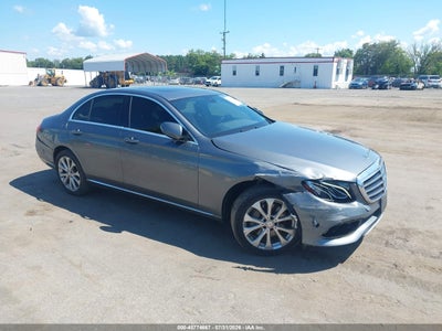 WDDZF4KB3HA****** · 2017 MERCEDES-BENZ E 300 4MATIC