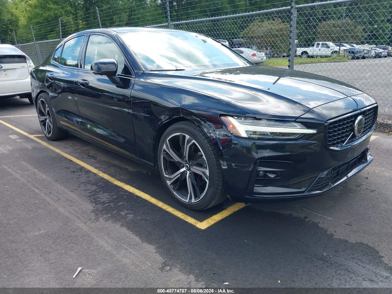 7JRL12TL3RG****** · 2024 VOLVO S60 B5 PLUS DARK THEME