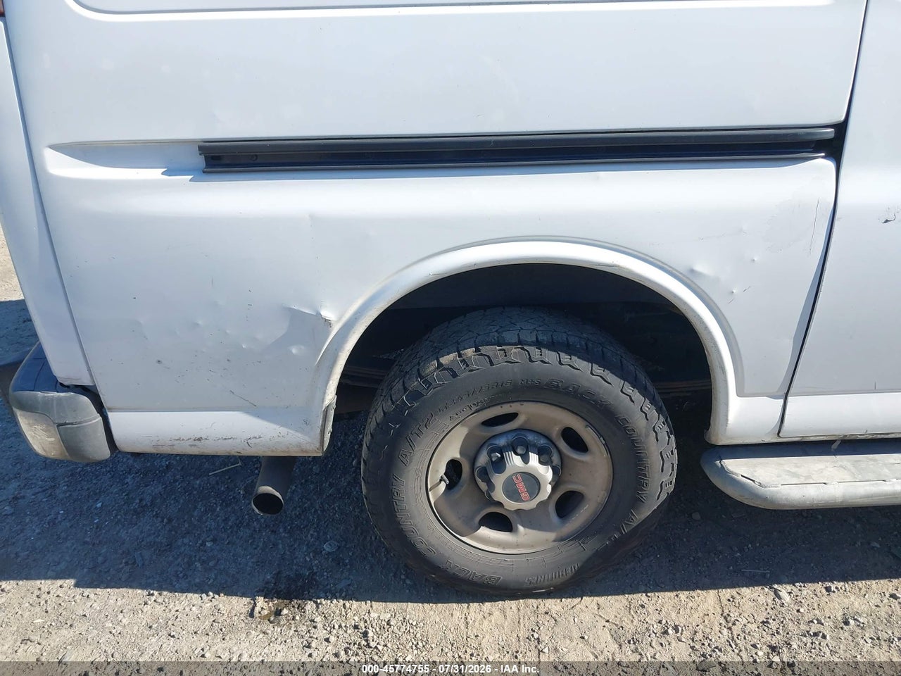 2017 GMC SAVANA 2500 WORK VAN · 6/11