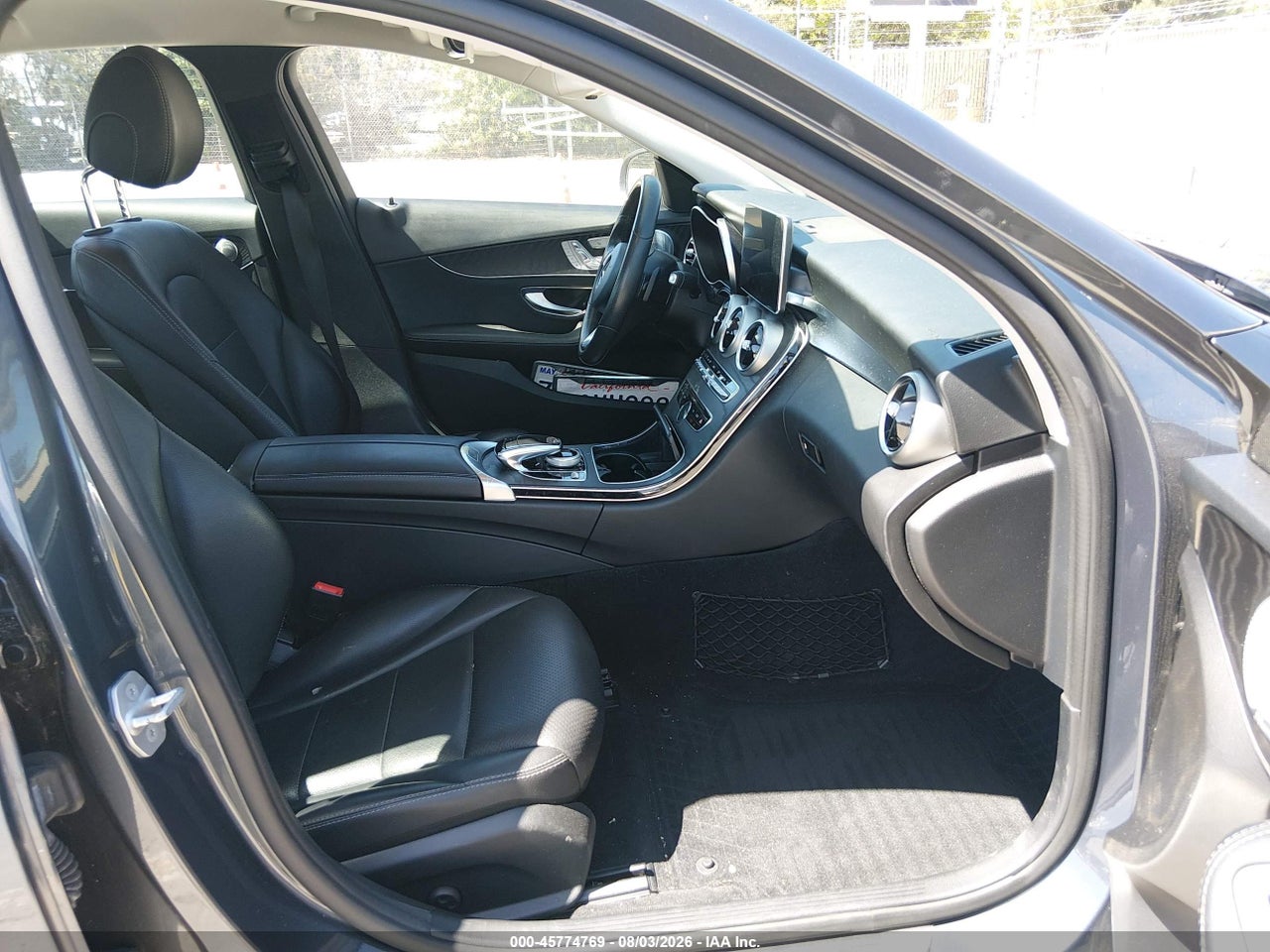 2016 MERCEDES-BENZ C 300 · 5/11