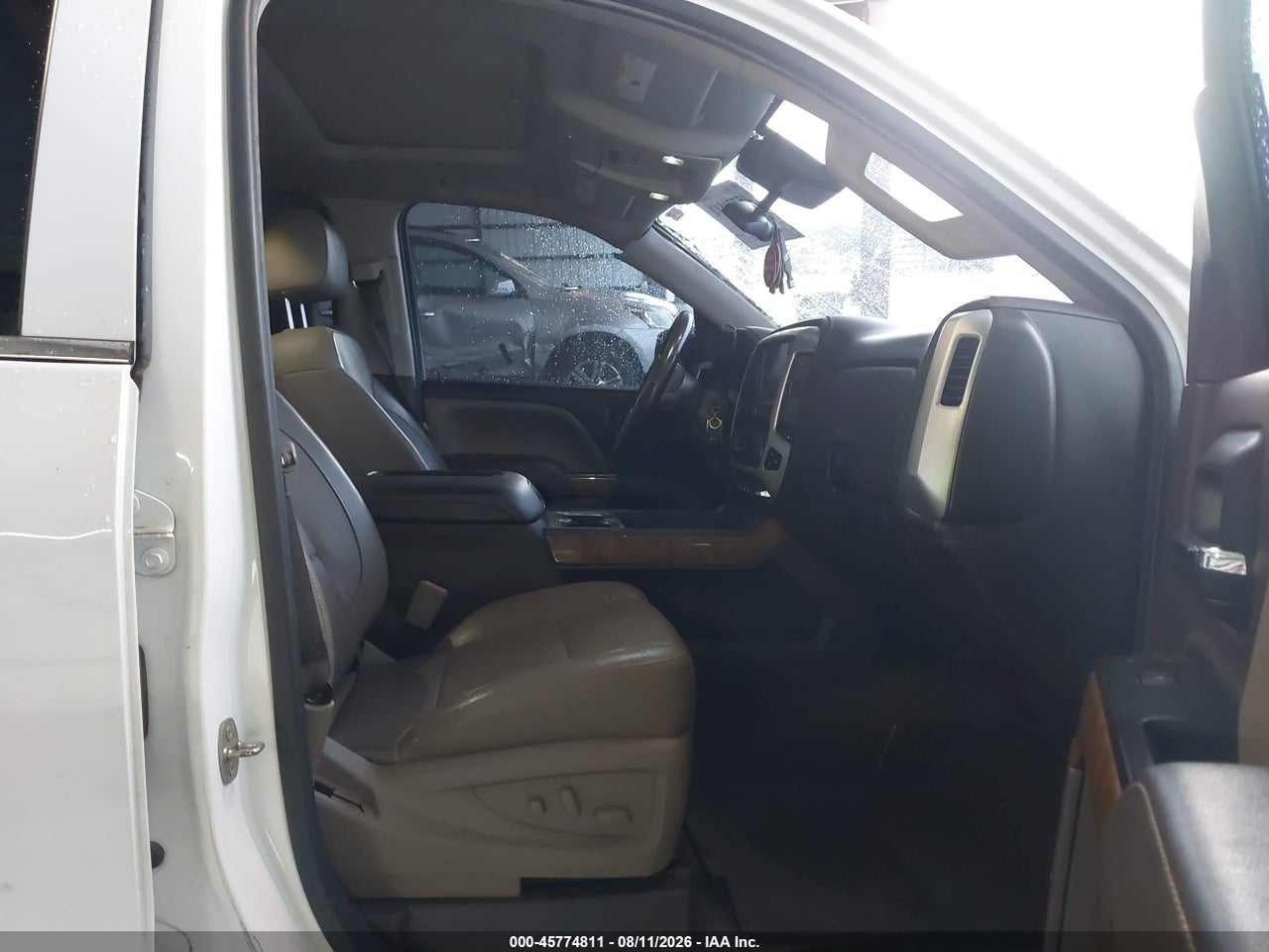 2017 GMC SIERRA 1500 SLT · 5/11