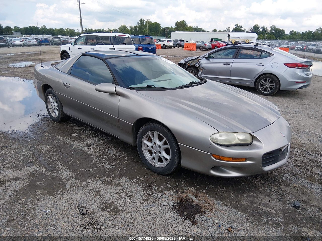 2G1FP22K312****** · 2001 CHEVROLET CAMARO