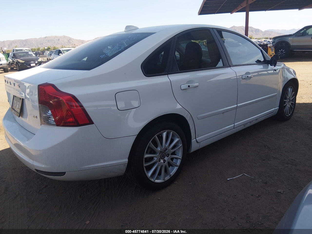 2009 VOLVO S40 2.4I · 4/11