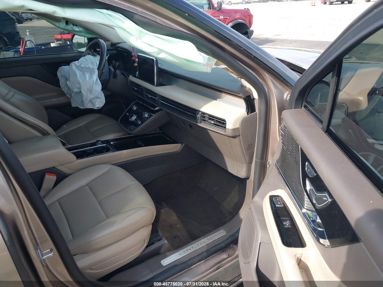 2020 LINCOLN CORSAIR STANDARD · 5/11