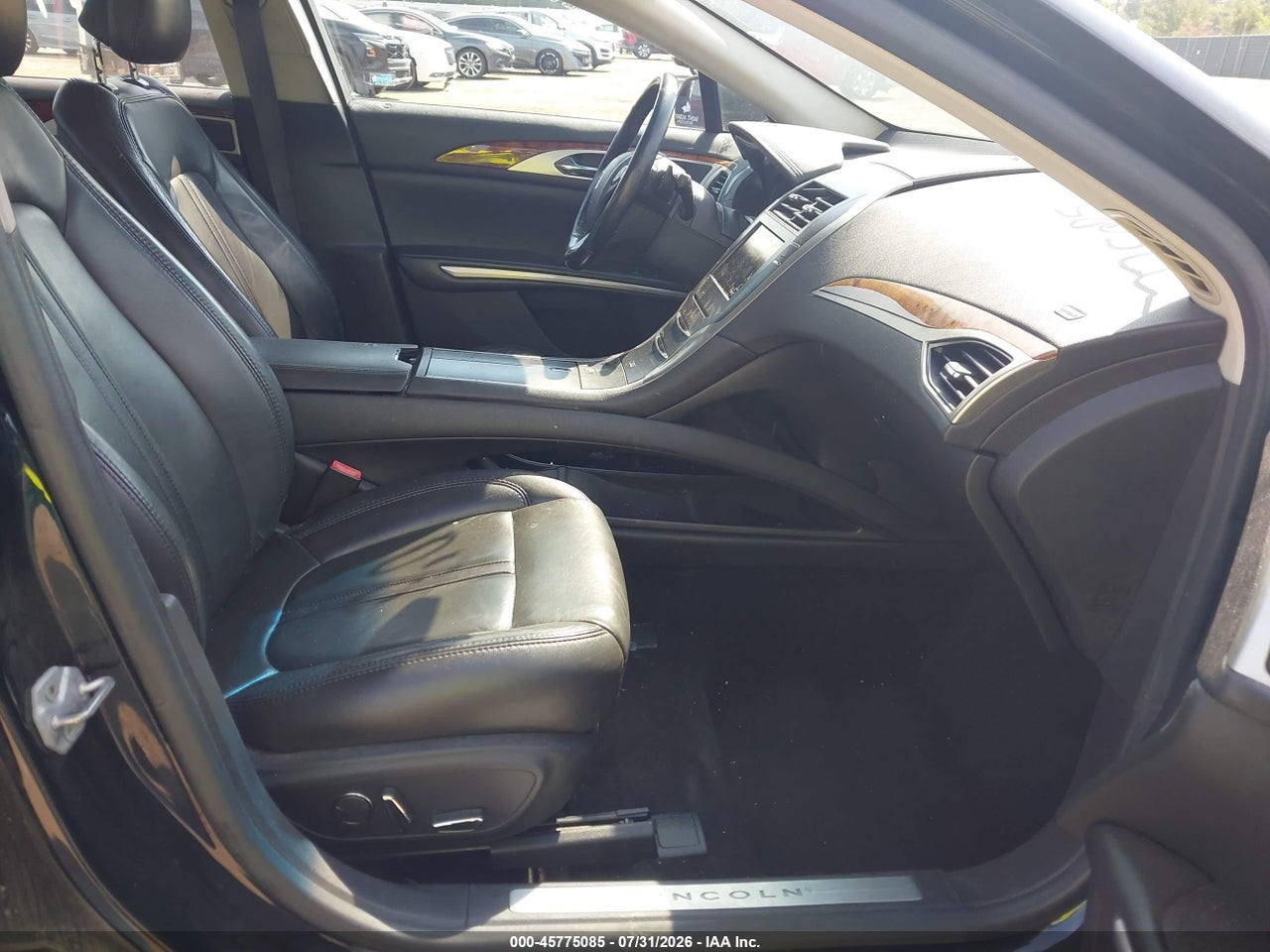 2014 LINCOLN MKZ · 5/6