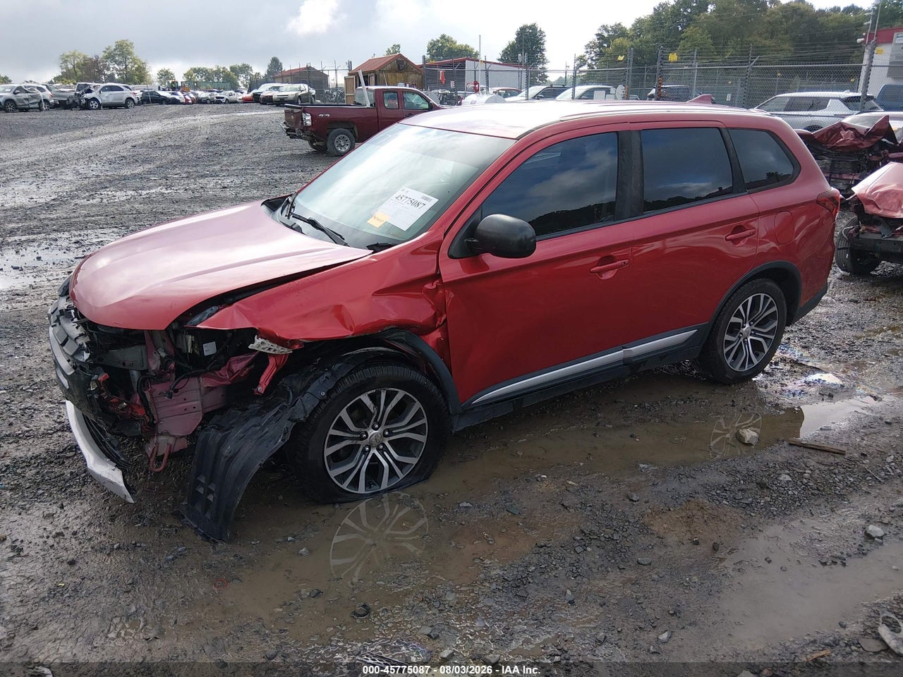 2018 MITSUBISHI OUTLANDER ES · 2/11
