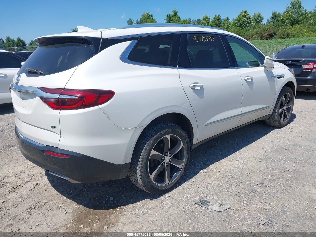 2020 BUICK ENCLAVE AWD ESSENCE · 4/11